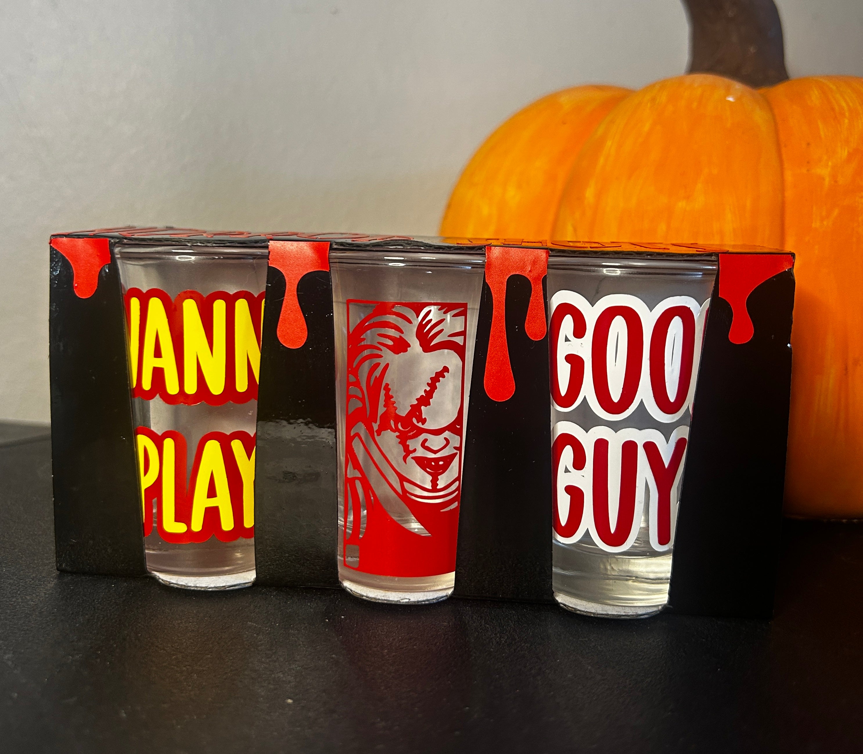 HORROR SHOTS! Chucky / Child's Play Shot Glass Set (New in Box)